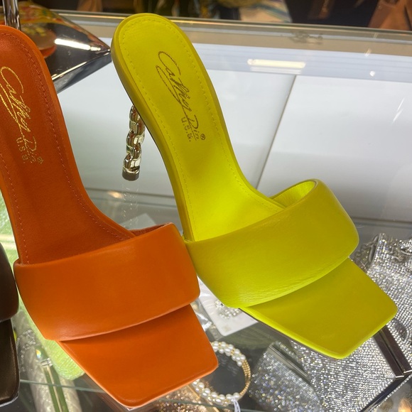 CHAIN ME UP 🍋‍🟩🍋‍🟩🍋‍🟩 - Picture 2 of 4